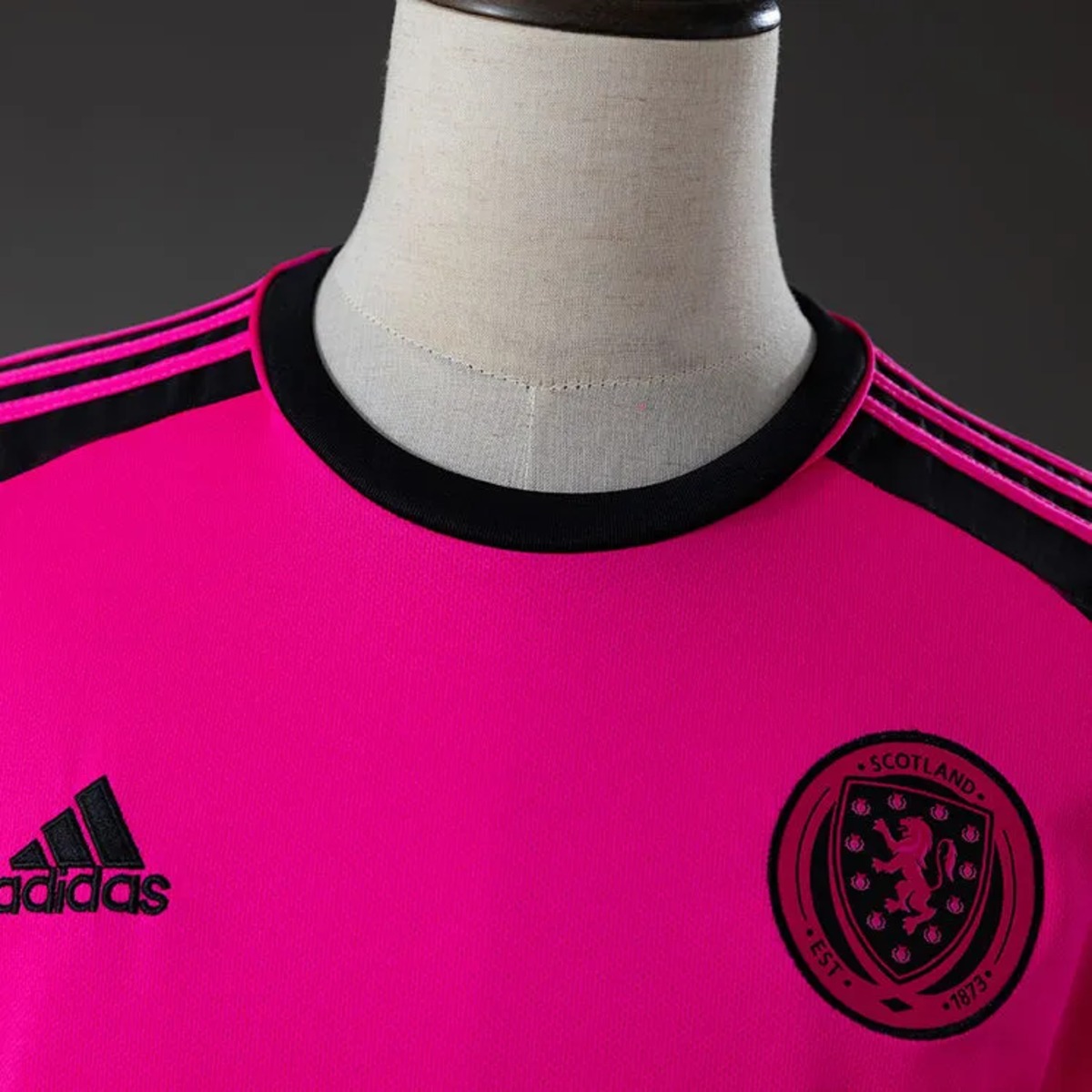Retro Scotland 2016/17 Away Jersey Fan Version