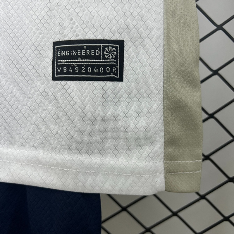2025/26 kids Tottenham Home jersey kids Kits size: 16-28