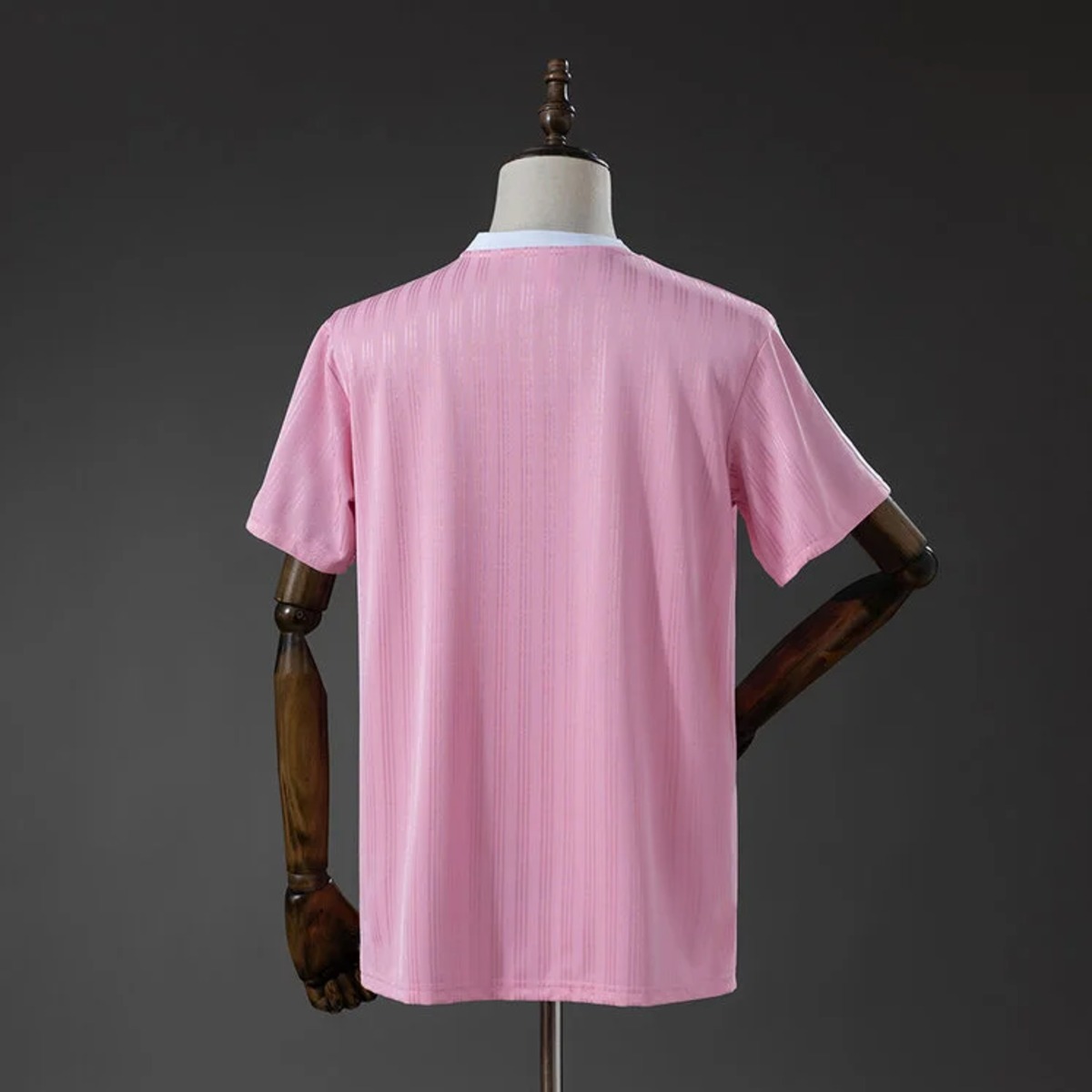 Retro Liverpool 1995 Pink Jersey Fan Version