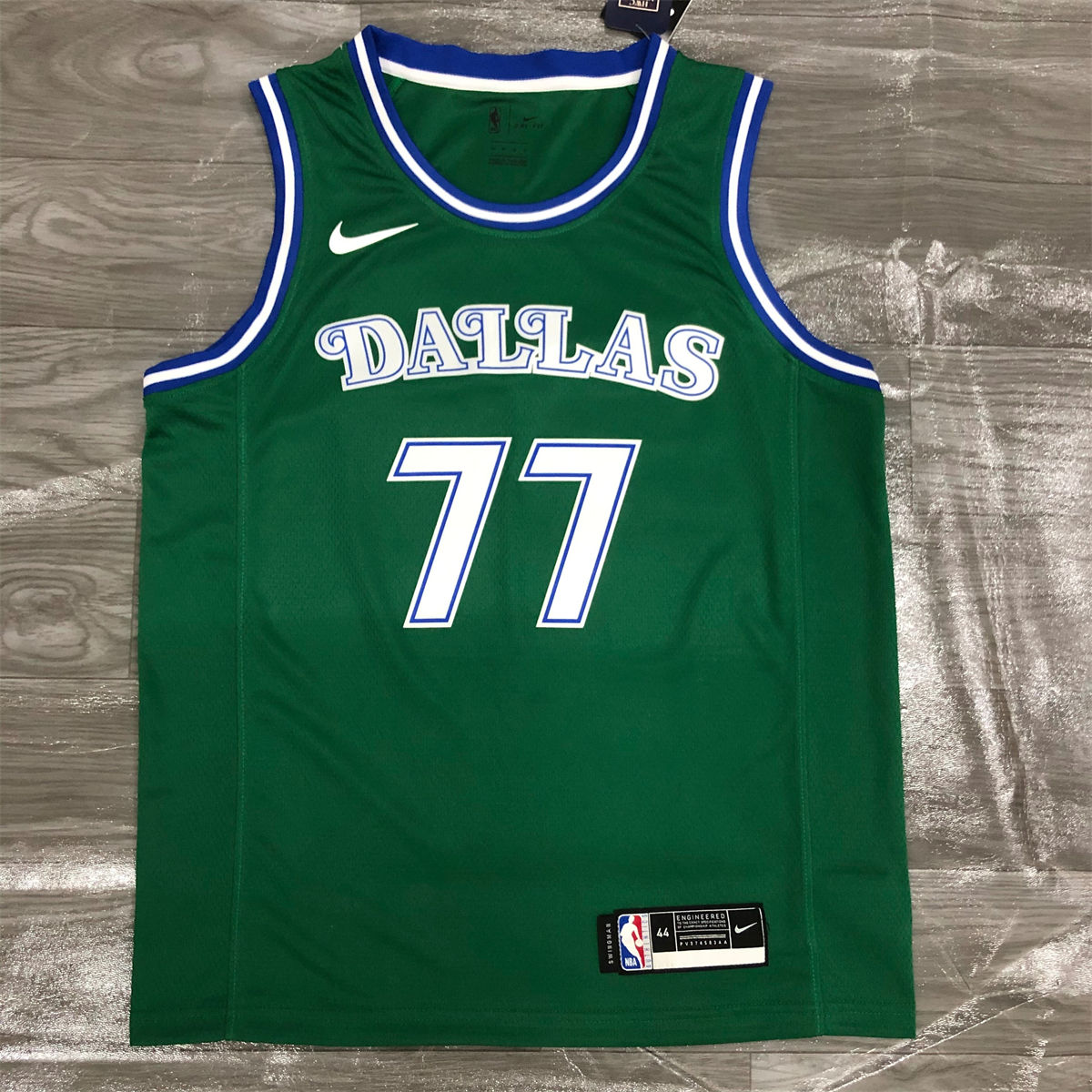 NBA Dallas Mavericks Round Neck Green Jersey DONCIC#77 S-XXL