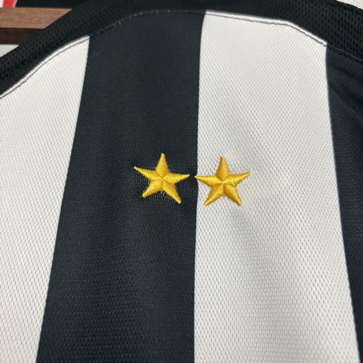 Retro Juventus 2005/06 Home  jersey Fan Version
