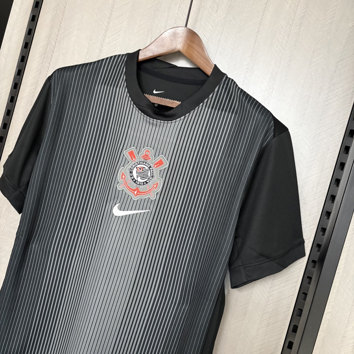 2025/26 Corinthians Black goalkeeper jersey Fan version