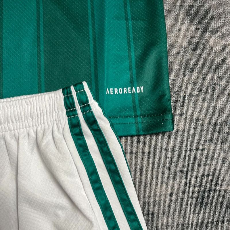 2024/25 Liverpool Green jersey kids Kits size: 16-28
