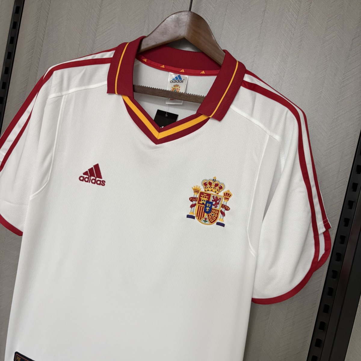Retro Spain 2000 Away jersey Fan Version