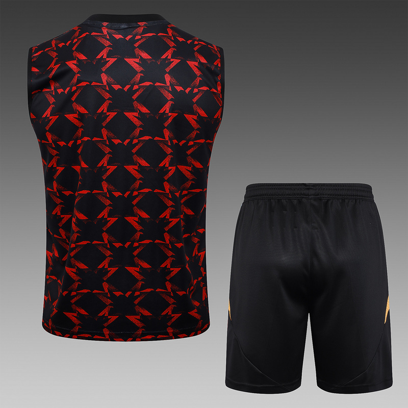 24/25 Manchester United Black red Training Set Shirt and Shorts