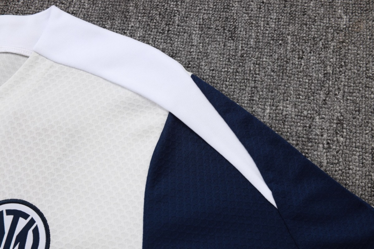 2026 Inter Milan Off-white Training Set Shirt and Shorts