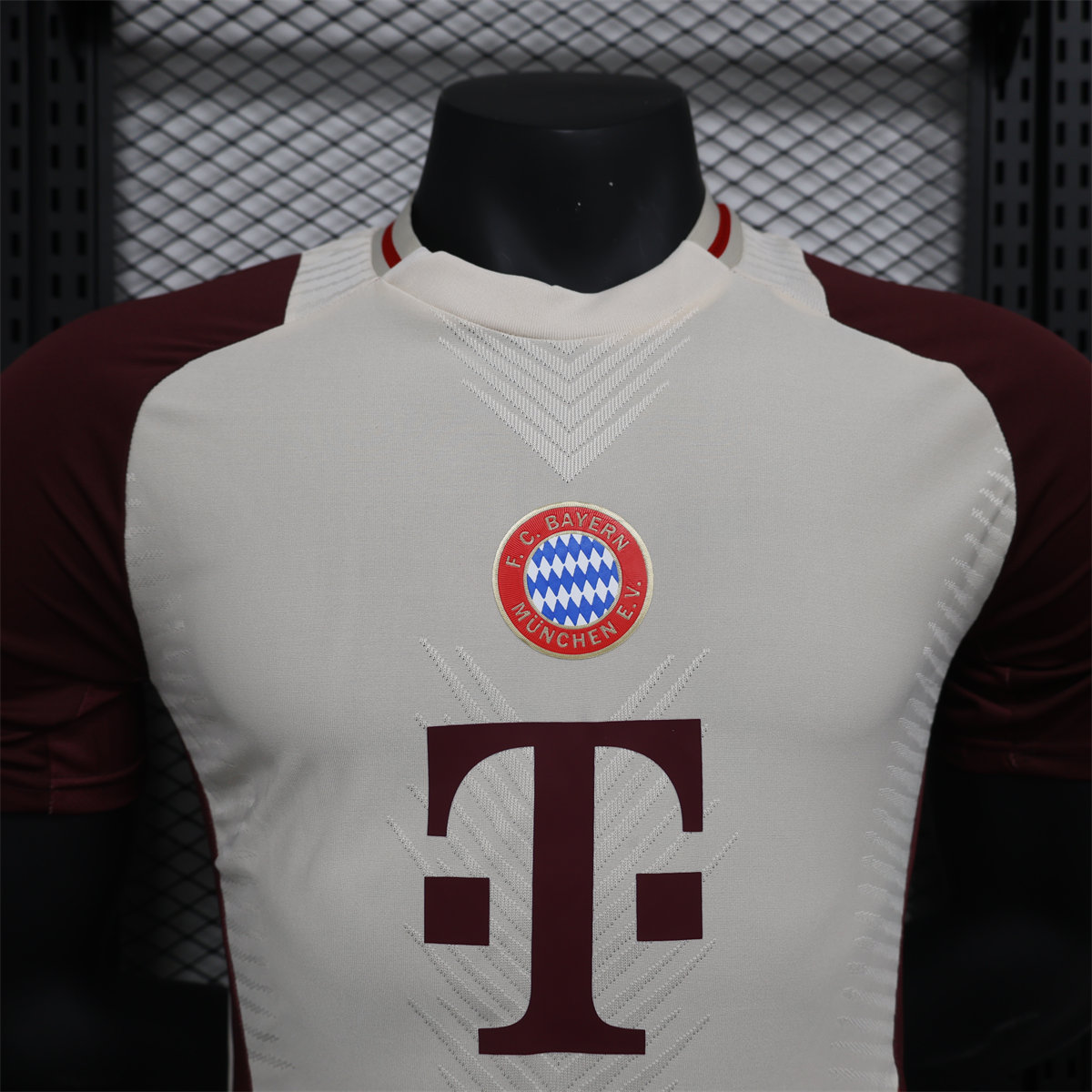24/25 Bayern Munich Training Special edition Jersey Player Version