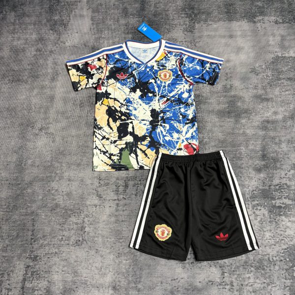 2026 Manchester United CO-Branded jersey Kid Kits Size 16-28