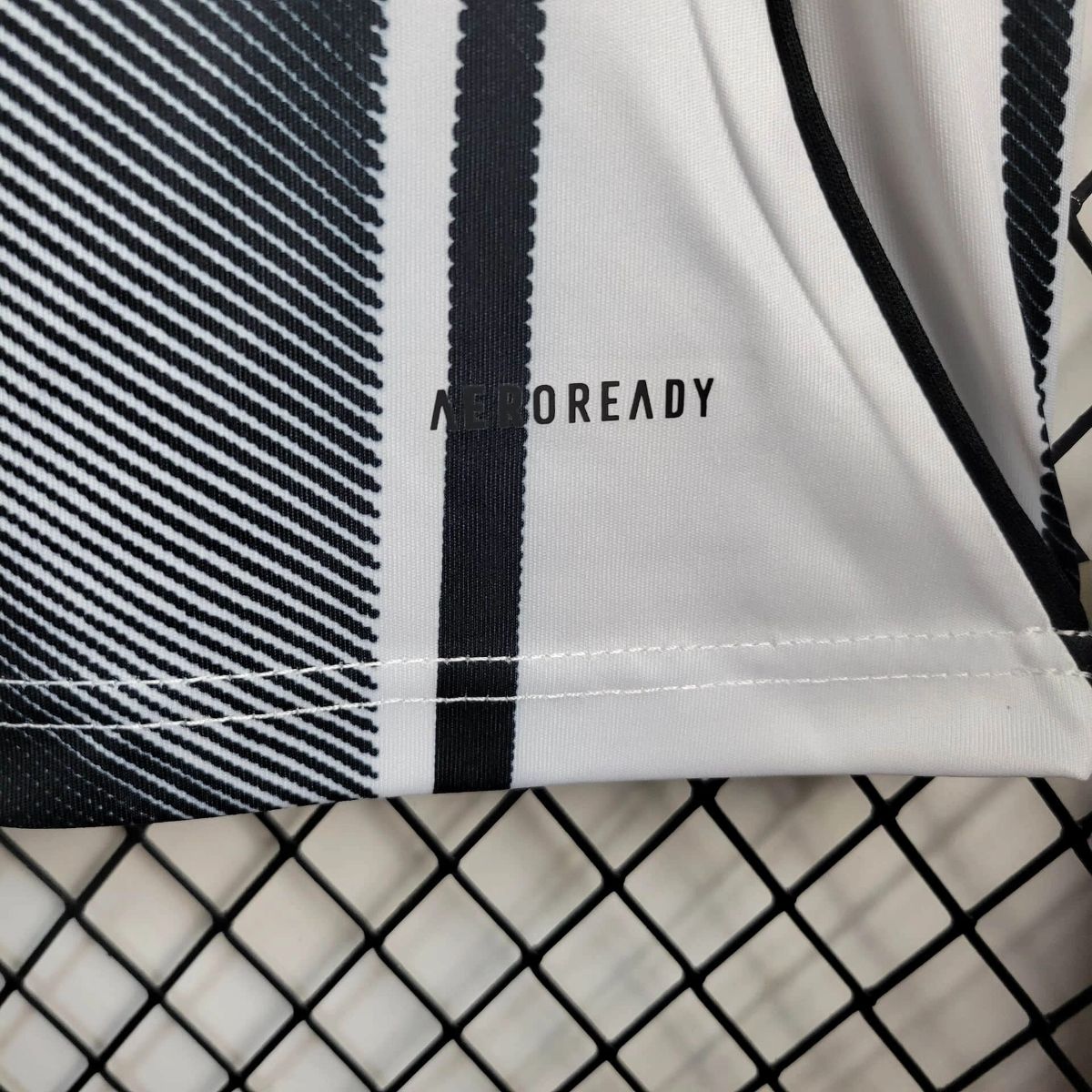 2025/26 Women Juventus Home Jersey Fan Version