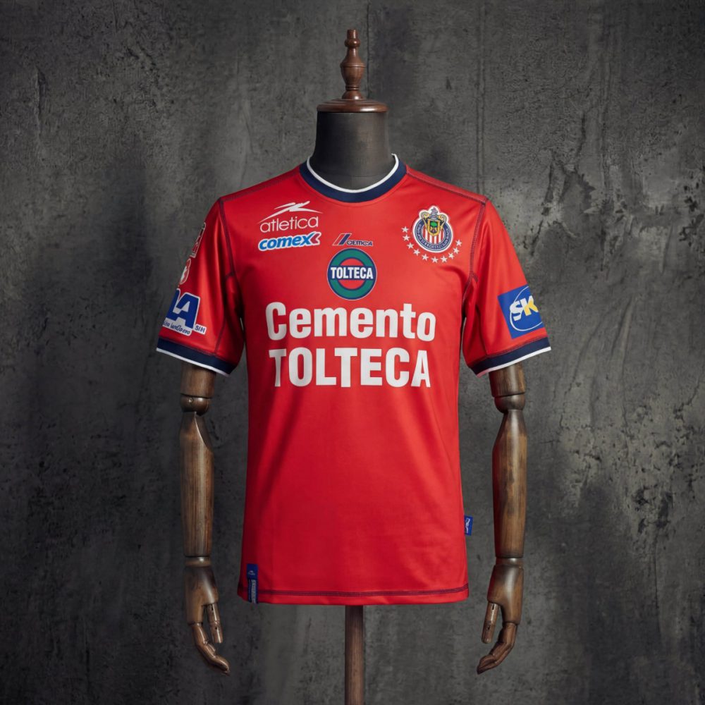 Retro Chivas 2002/03 Red Jersey Fan Version