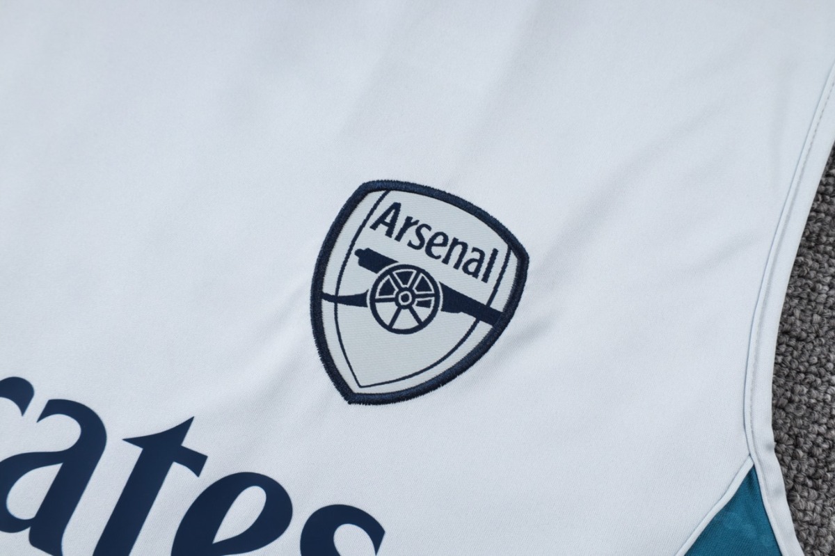 2026 Arsenal Light gray Training Set Shirt and Shorts
