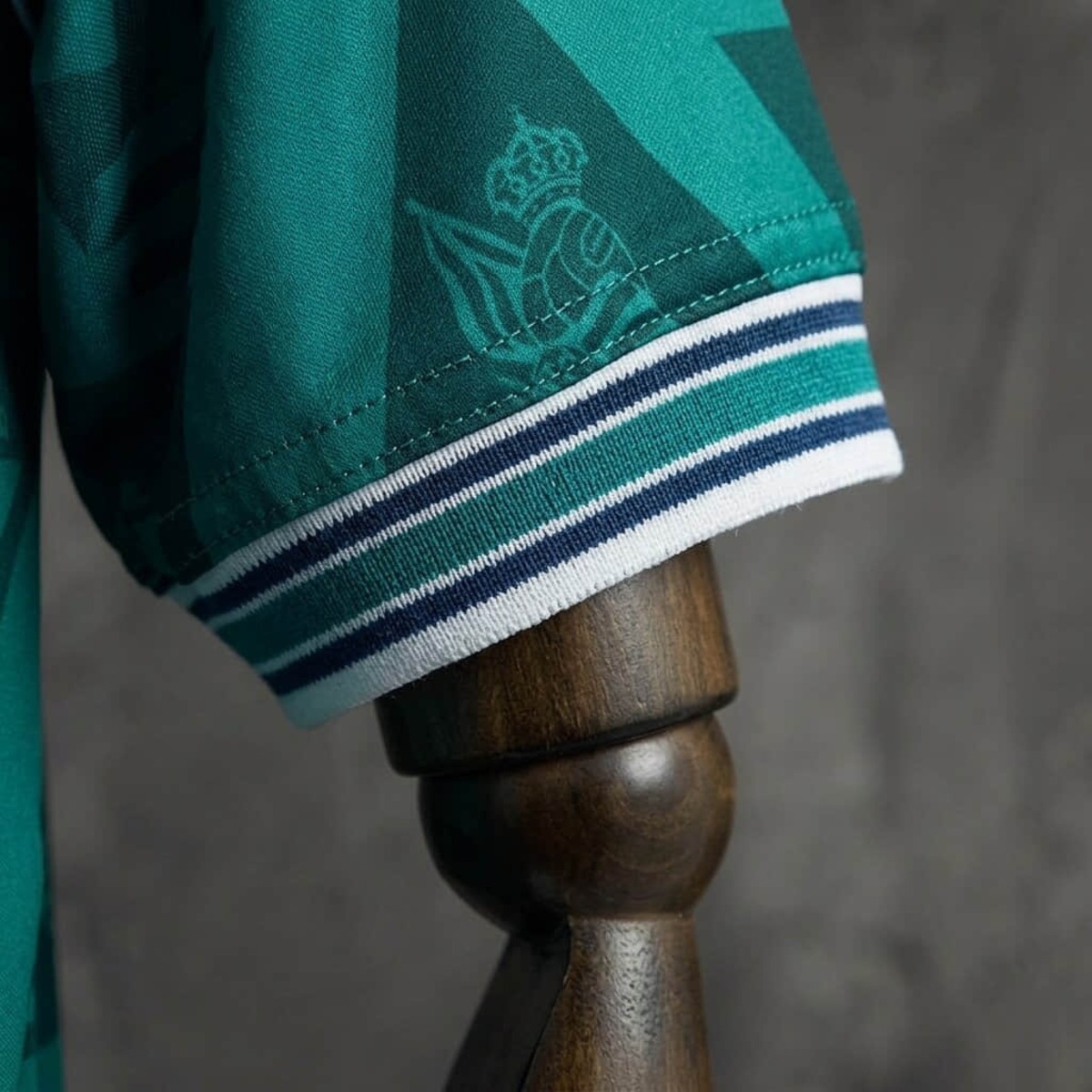 Retro 1999/2000 Real Sociedad Second Away Jersey Fan Version