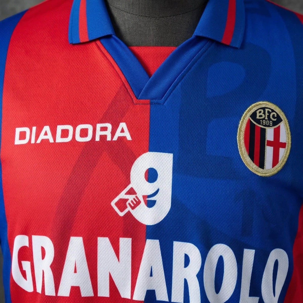 Retro Bologna 1997/98 Home jersey Fan Version