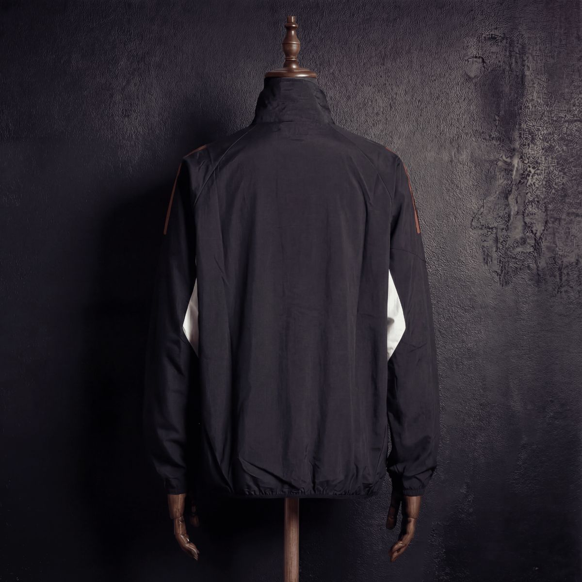 2026 Liverpool Black Jacket Windbreaker Sport Unifom
