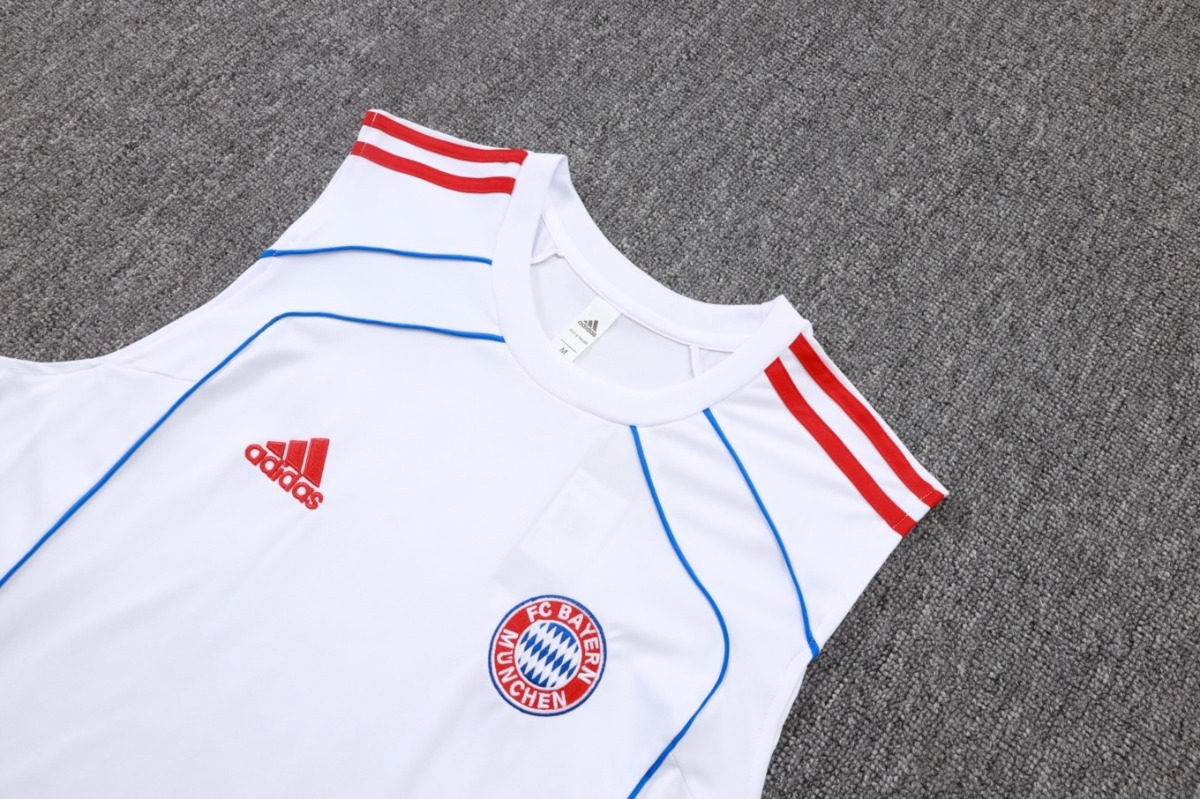 2026 Bayern Munich White Training Set Shirt and Shorts