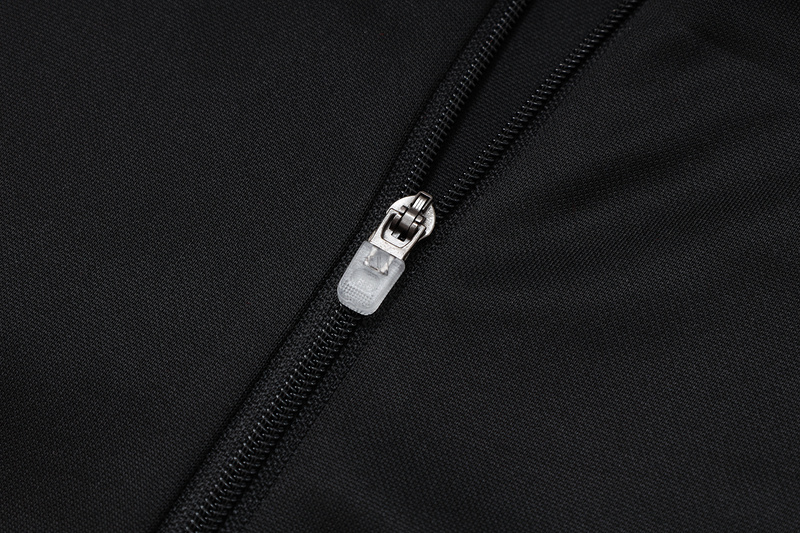 24/25 Real Madrid Black Long-sleeved half-pull training kit Football team kit