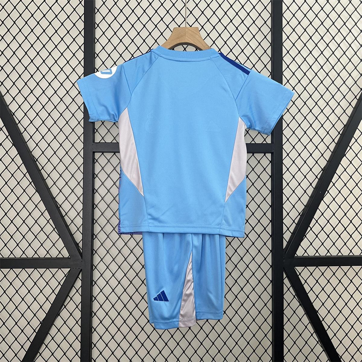 24/25 Real Madrid Goalkeeper Real Madrid Blue jersey Kid Kits Size 16-28