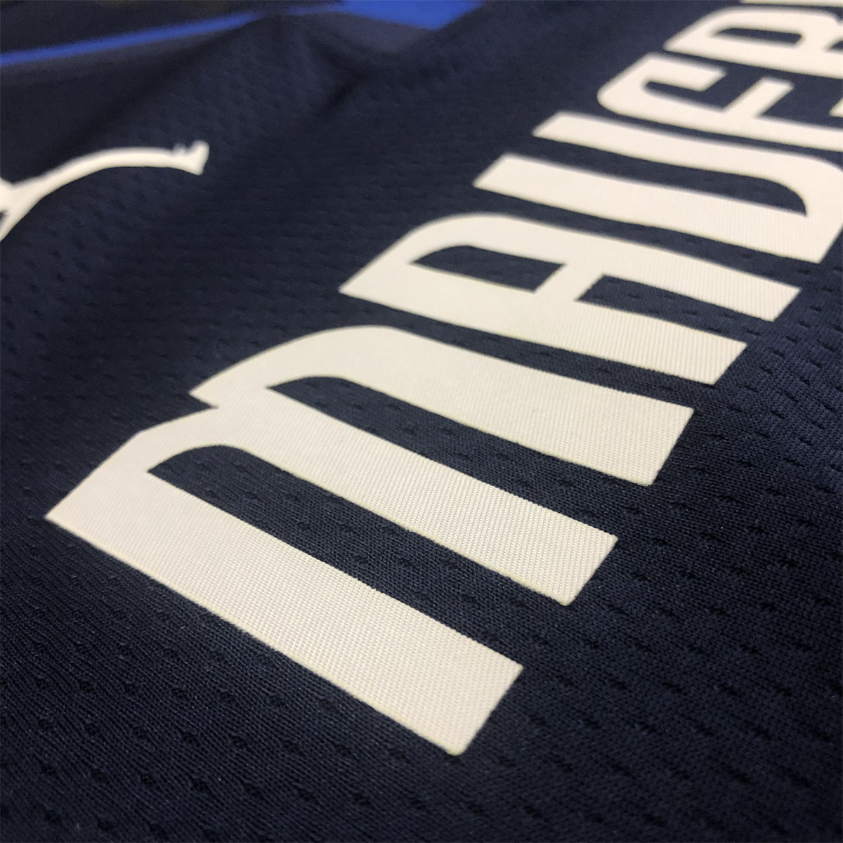 NBA Dallas Mavericks V Neck Royal Blue Jersey DONCIC#77 S-XXL