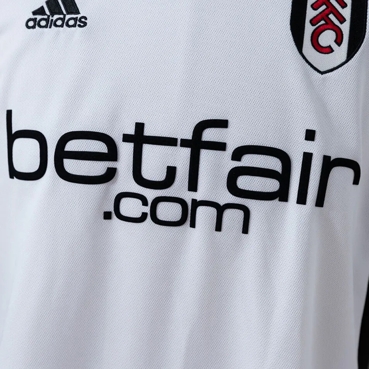Retro Fulham 2002/03 Home Jersey Fan Version