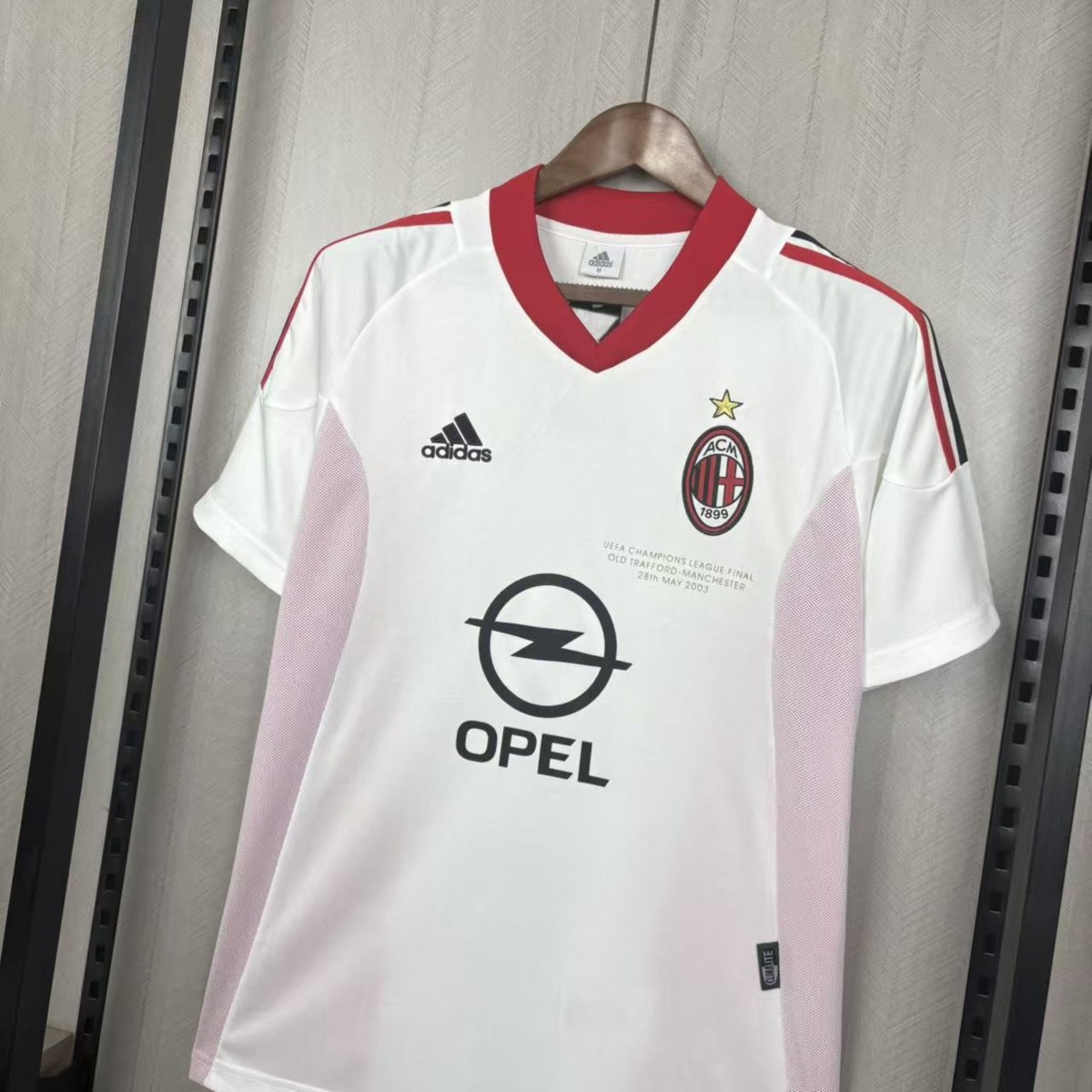 Retro AC Milan 2002/03 Away jersey Fan Version