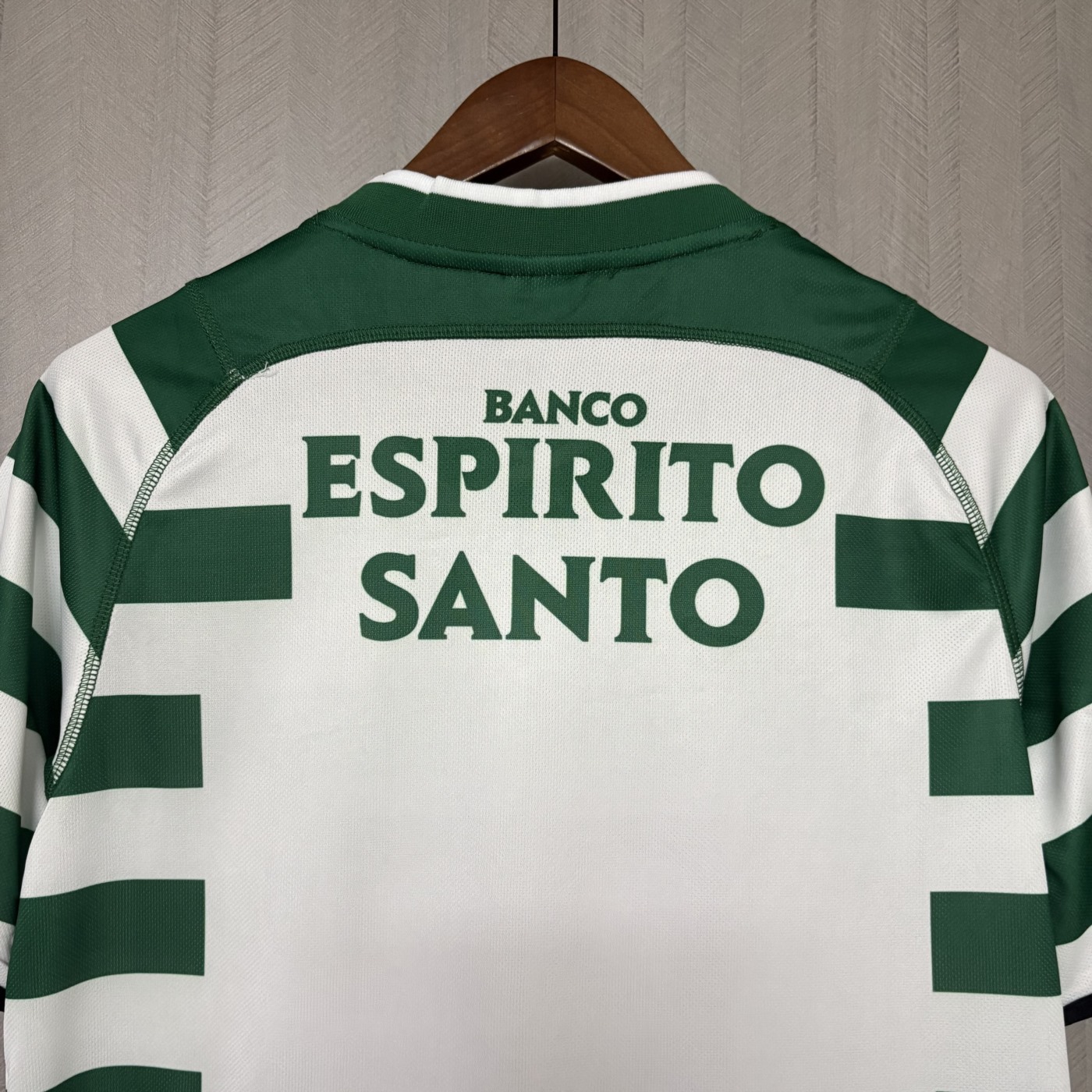 Retro Sporting Lisbon 03/04 Home jersey Fan Version