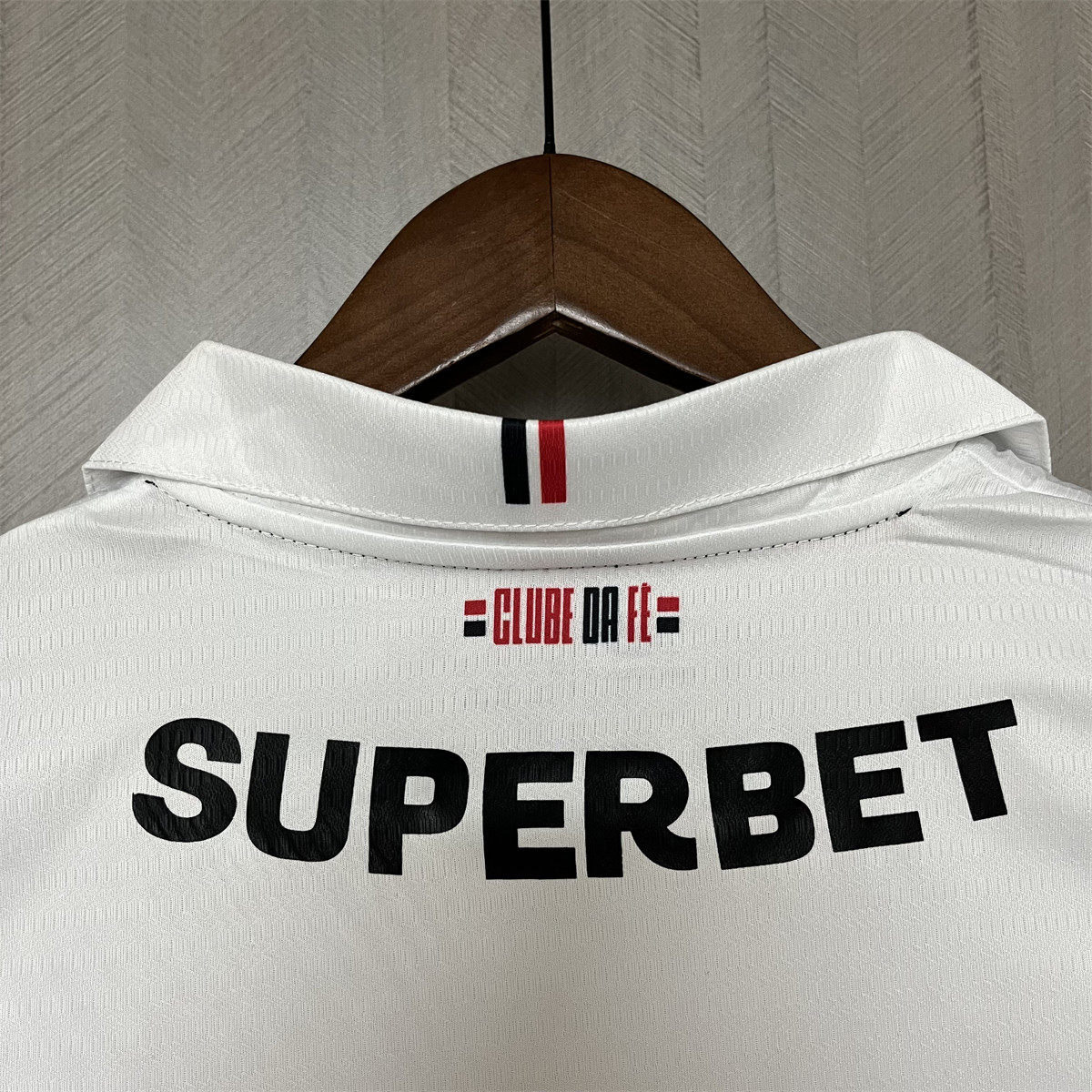 24/25 kids kits sao paulo home jersey size: 16-28