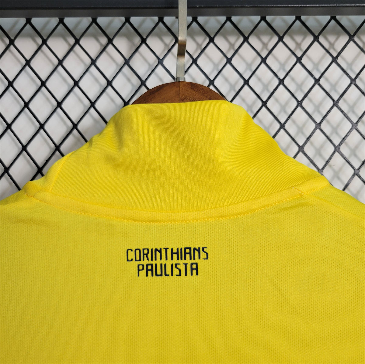 Retro 2014/15 Corinthians goalkeeper Yellow jersey Fan Version
