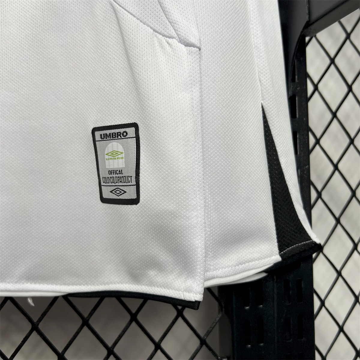 Retro Colo Colo 2006 Home Long Sleeve jersey Fan Version