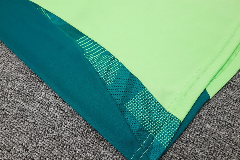 24/25 Mexico Green Training Set Shirt and Shorts