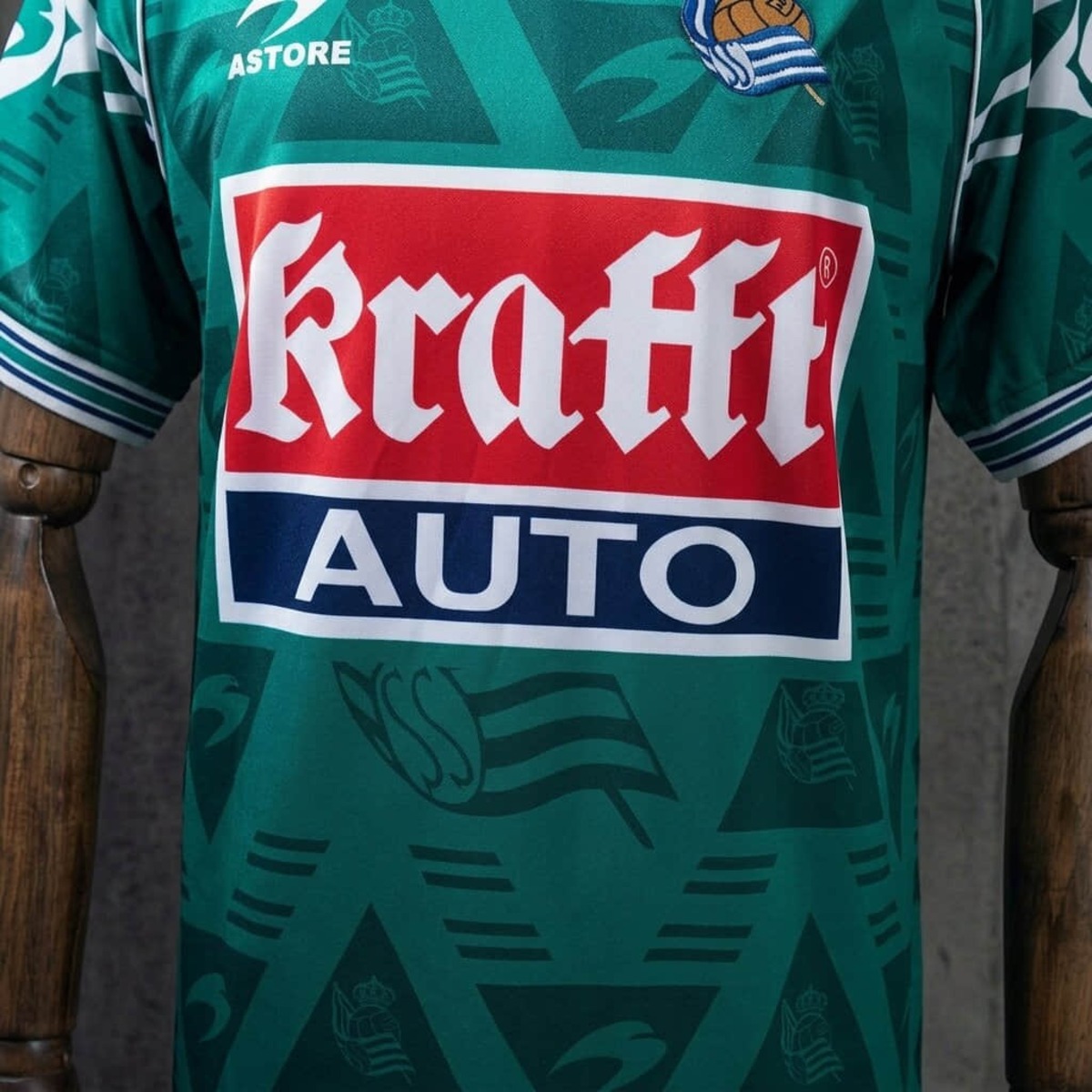 Retro 1999/2000 Real Sociedad Second Away Jersey Fan Version