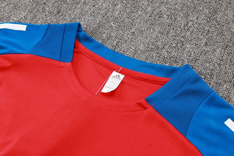 24/25 Spain Red Training Set Shirt and Shorts