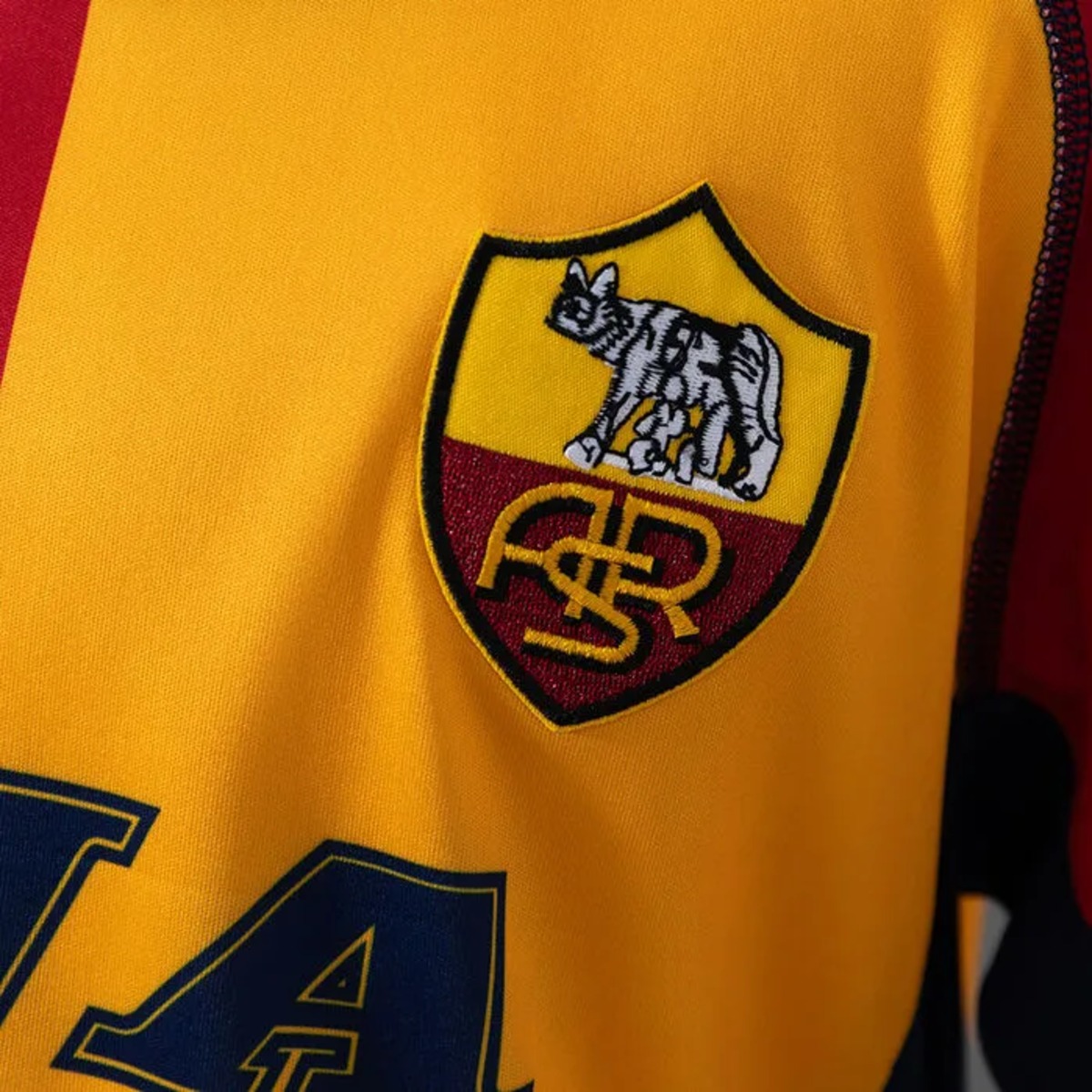 Retro Roma 2001/02 Home Kid Kits