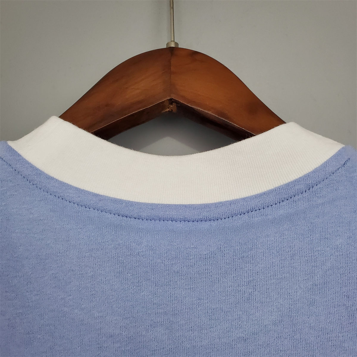 Retro Manchester City 1972 home jersey Fan Version