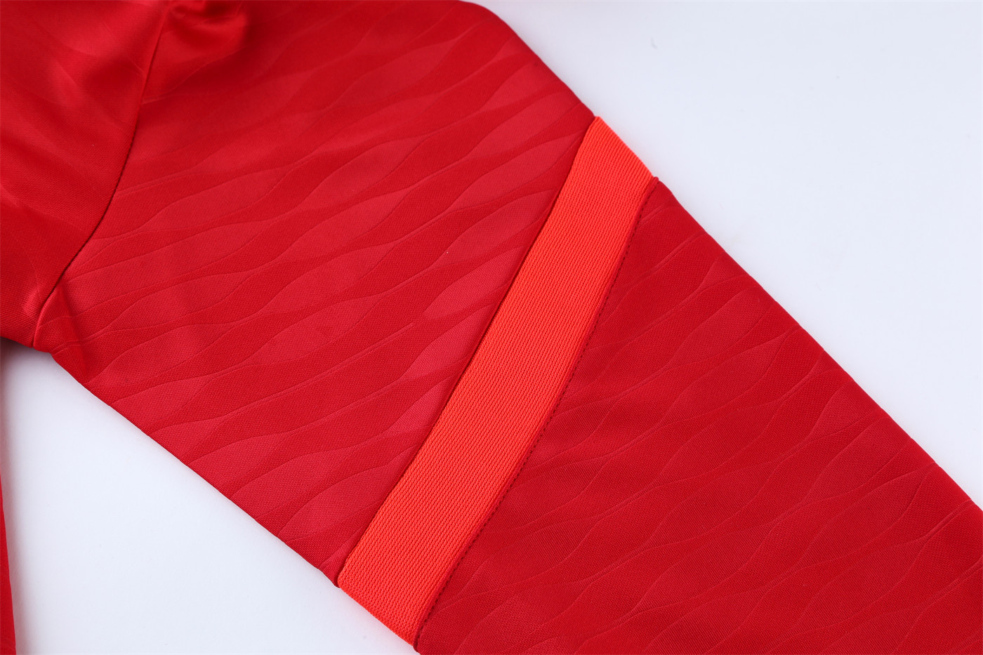 2021 Liverpool Red Long-sleeved half-pull training kit Football team kit