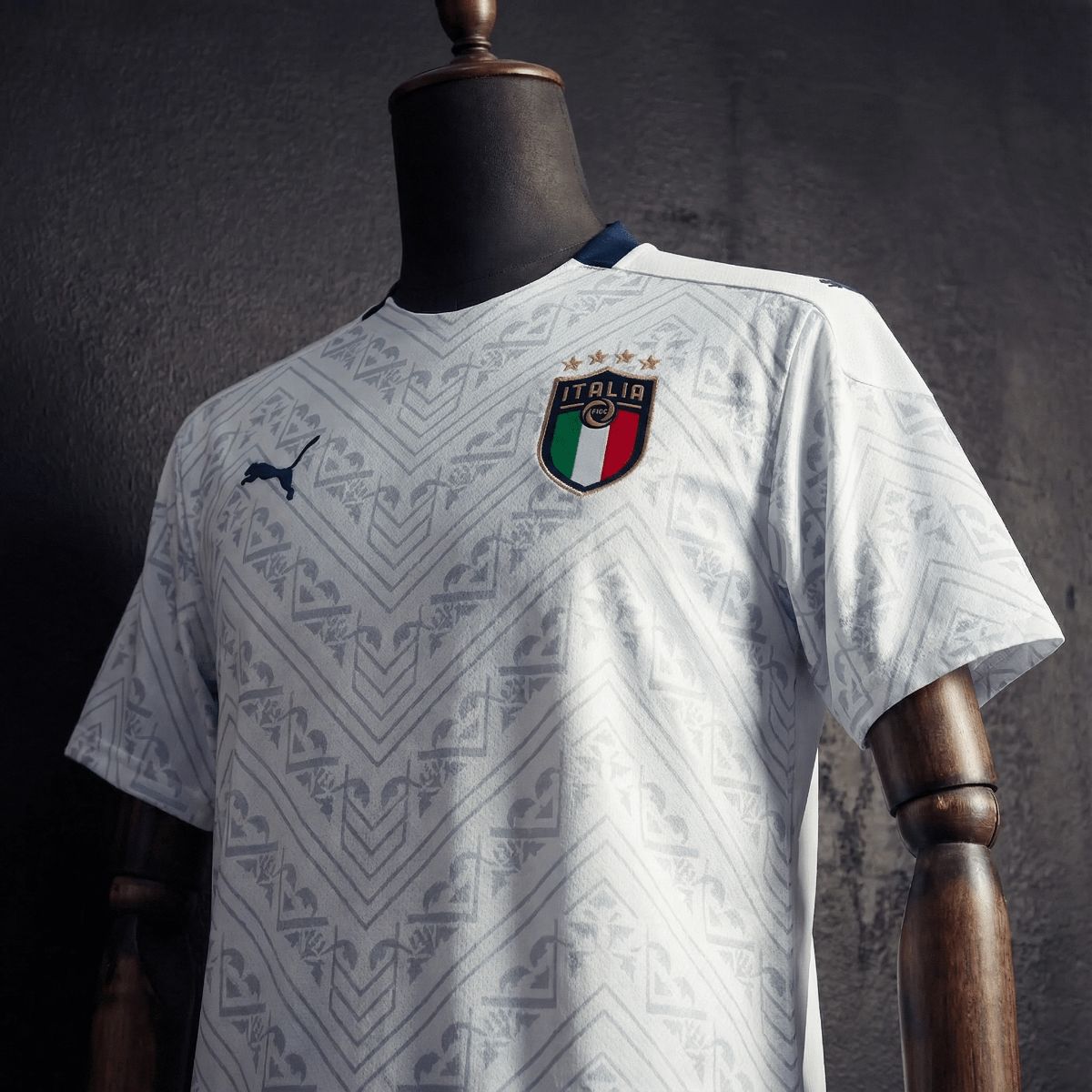 Retro Italy 2020 Away jersey Fan Version