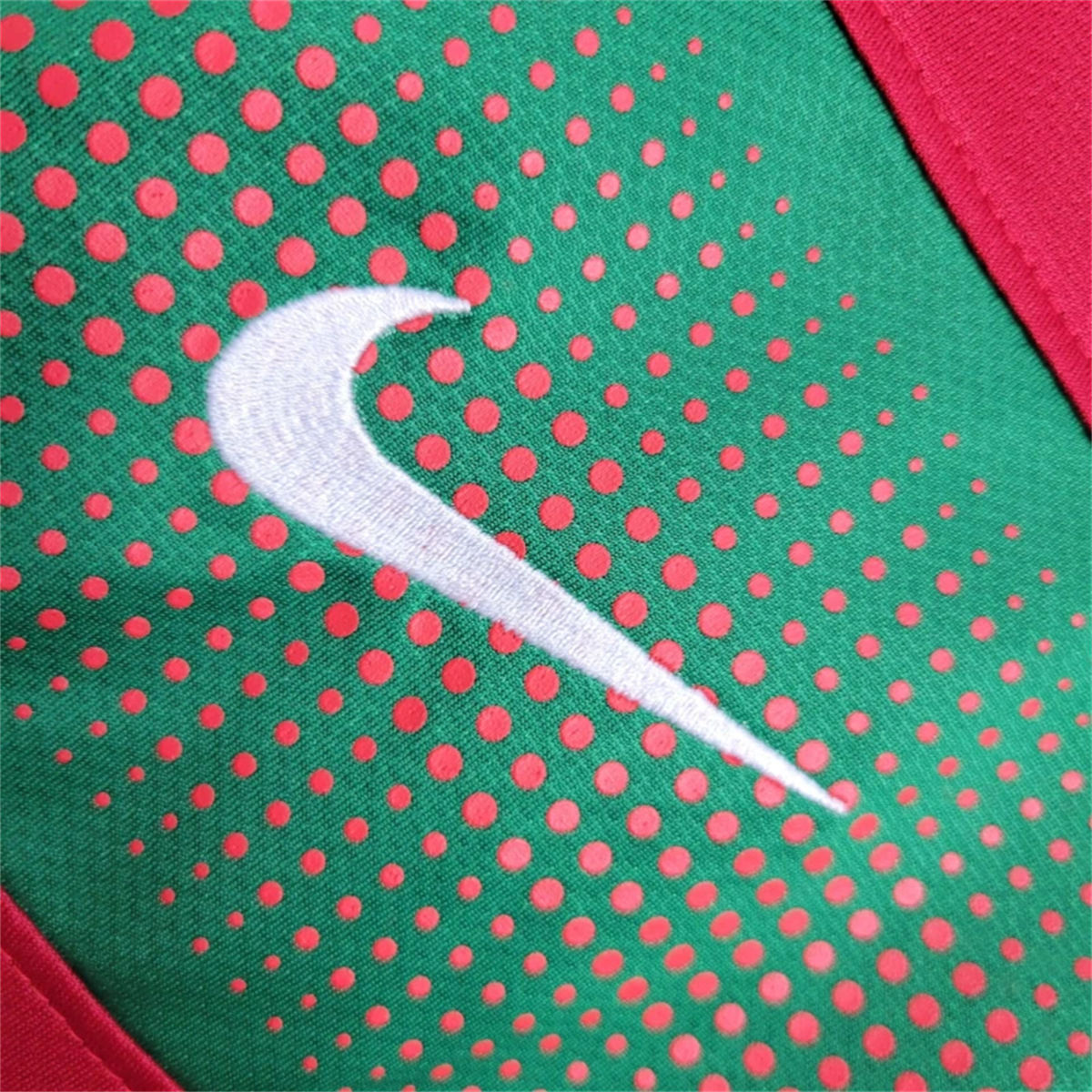 Retro Portugal 2010 Home jersey Fan Version