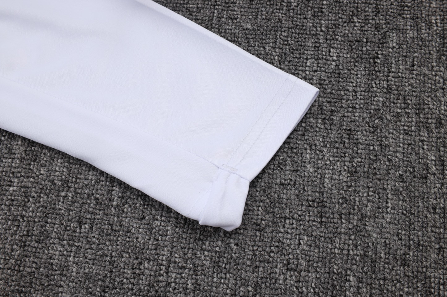 202526 Paris white Long-sleeved half-pull training kit Football team kit