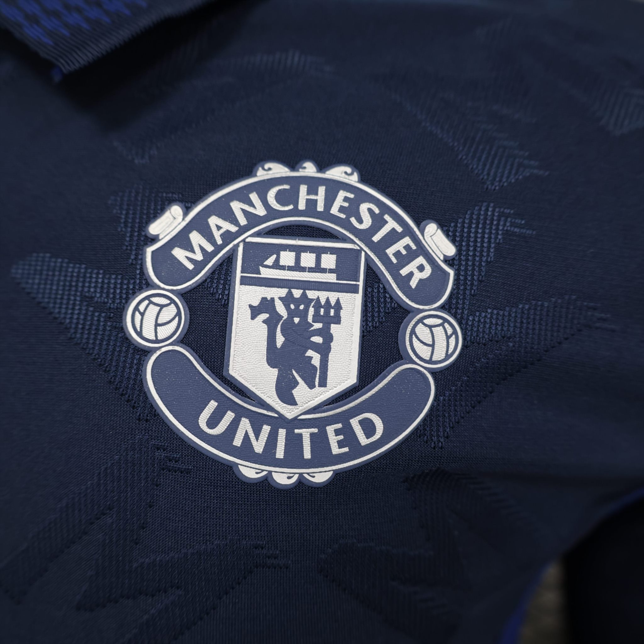 24/25 Manchester United Away Jersey Long Sleeves Player Version