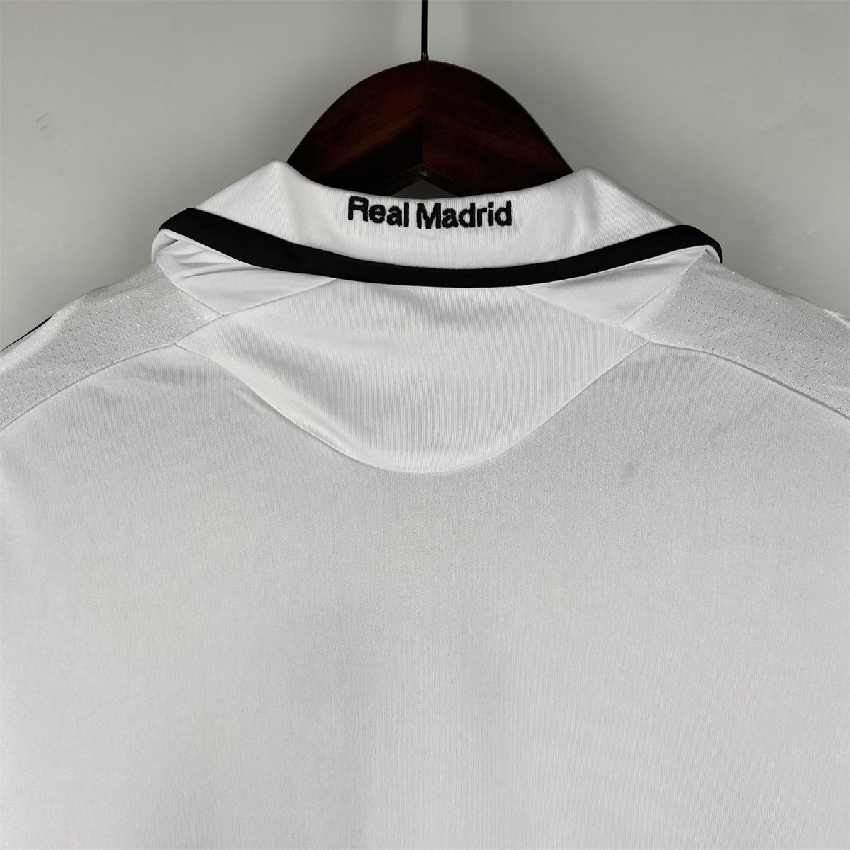 Real Madrid Retro 08/09 Third Home jersey Fan Version