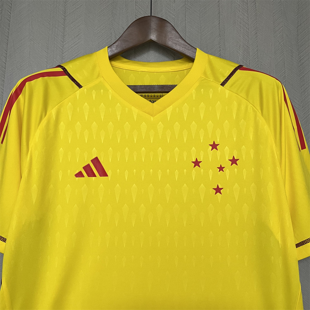 2024/25 Cruzeiro Goalkeeper Yellow jersey Fan Version