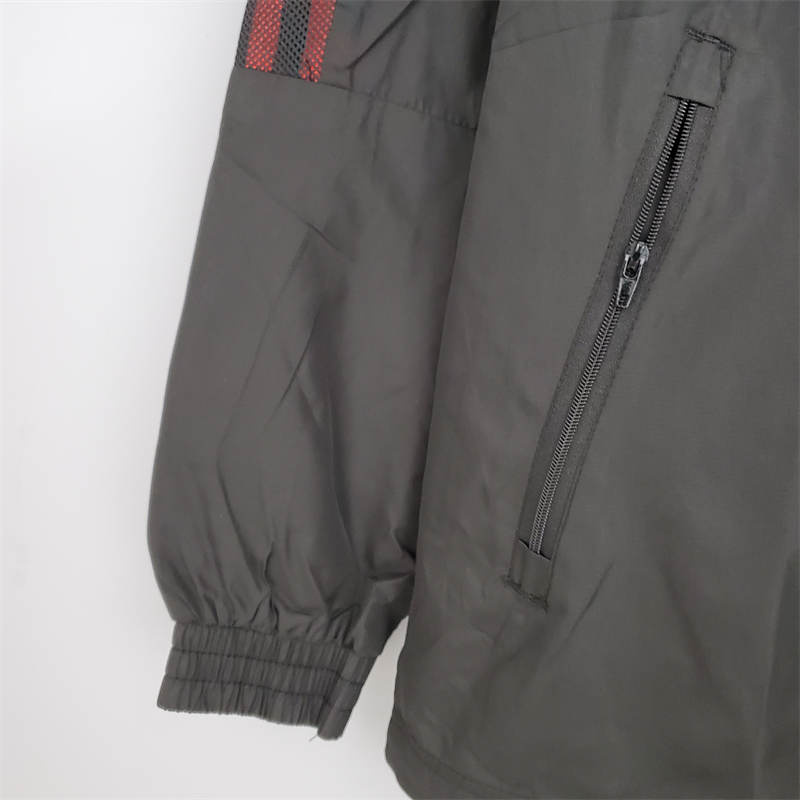 21/22 Windbreaker Manchester United Black Sport Unifom jersey Sport Unifom