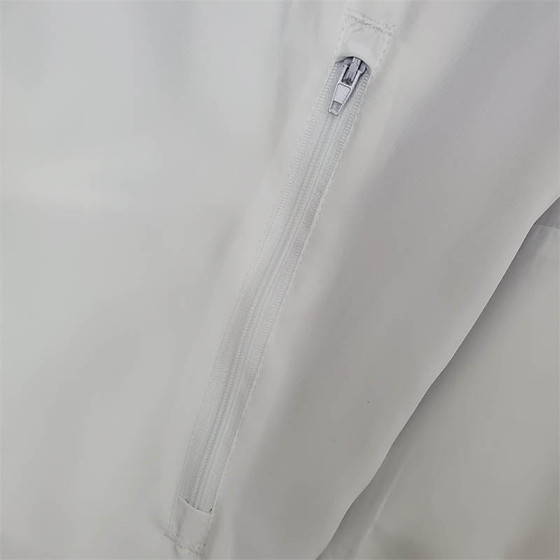 2022 Bayern Munich Windbreaker White Sport Unifom jersey Sport Unifom