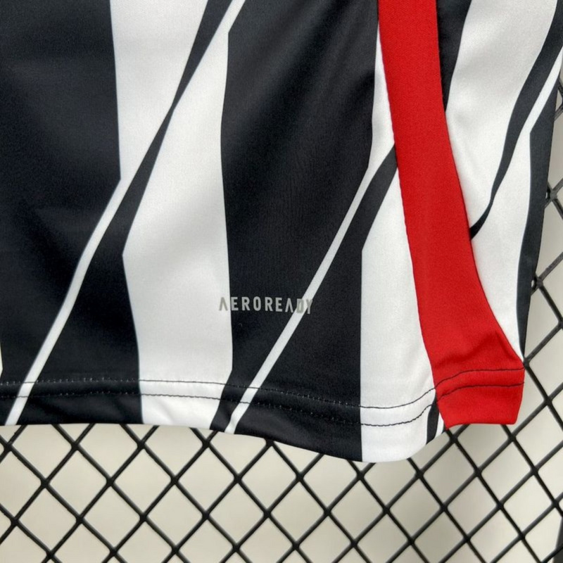 2025/26 Club de Cuervos Kings Home Jersey Fan Version
