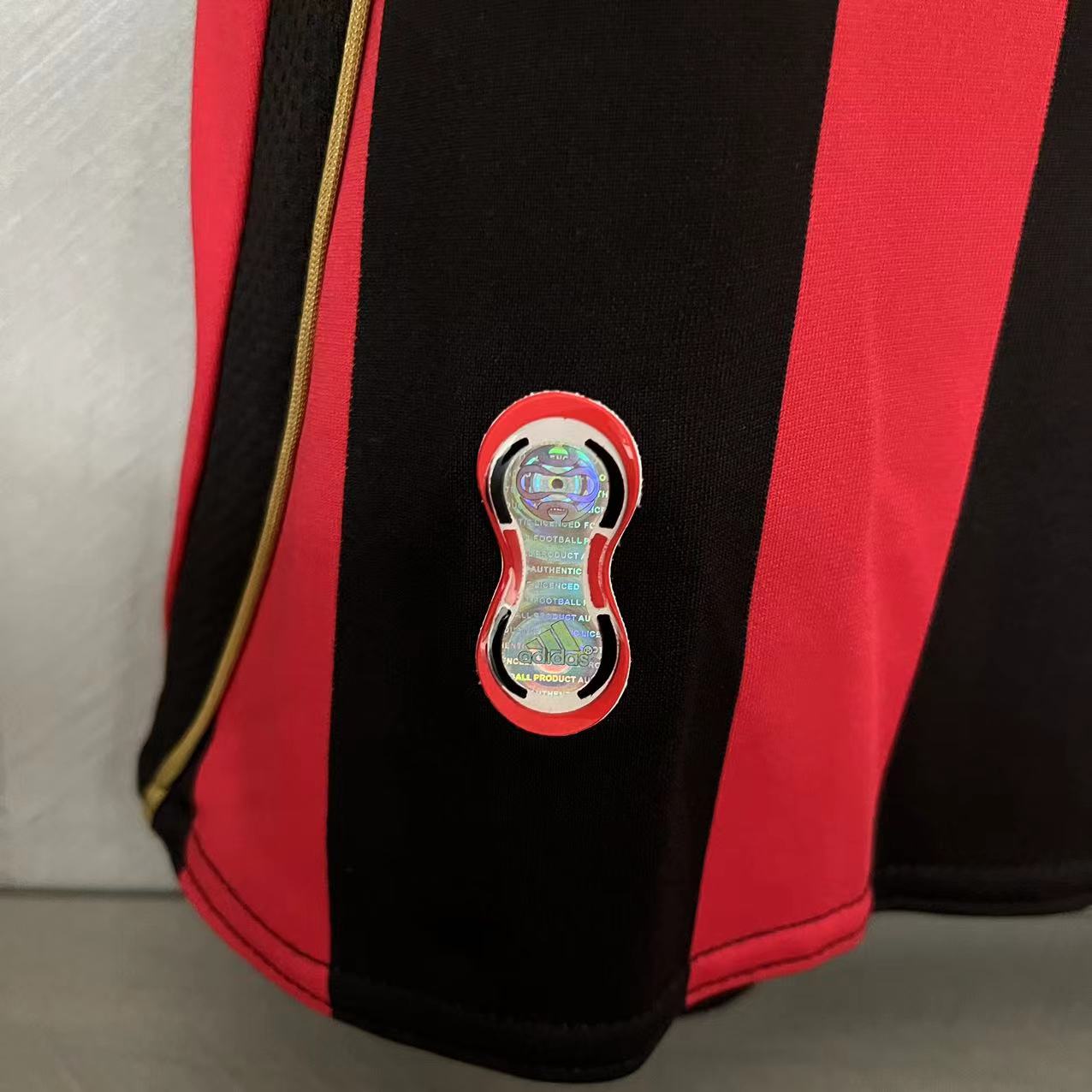 Retro AC Milan 06/07 Away jersey Fan Version