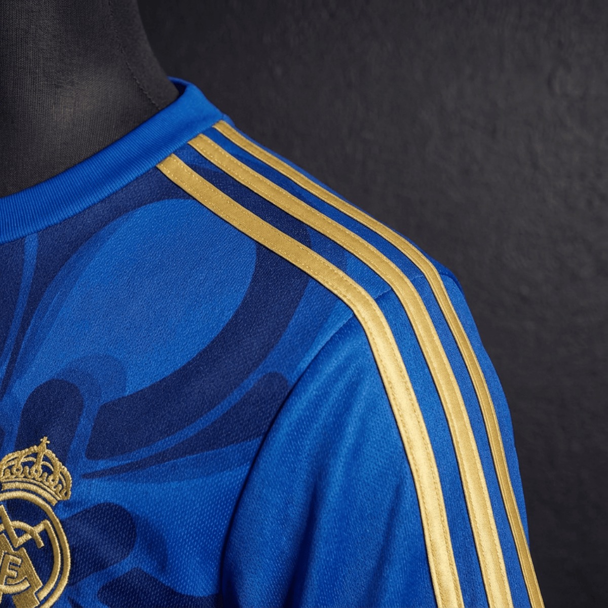 2025/26 Manchester United Special Edition Blue jersey Fan version