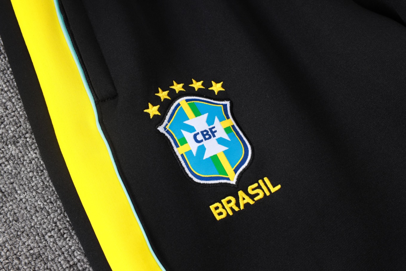 2026 Brazil Black Jacket Training Suit Set