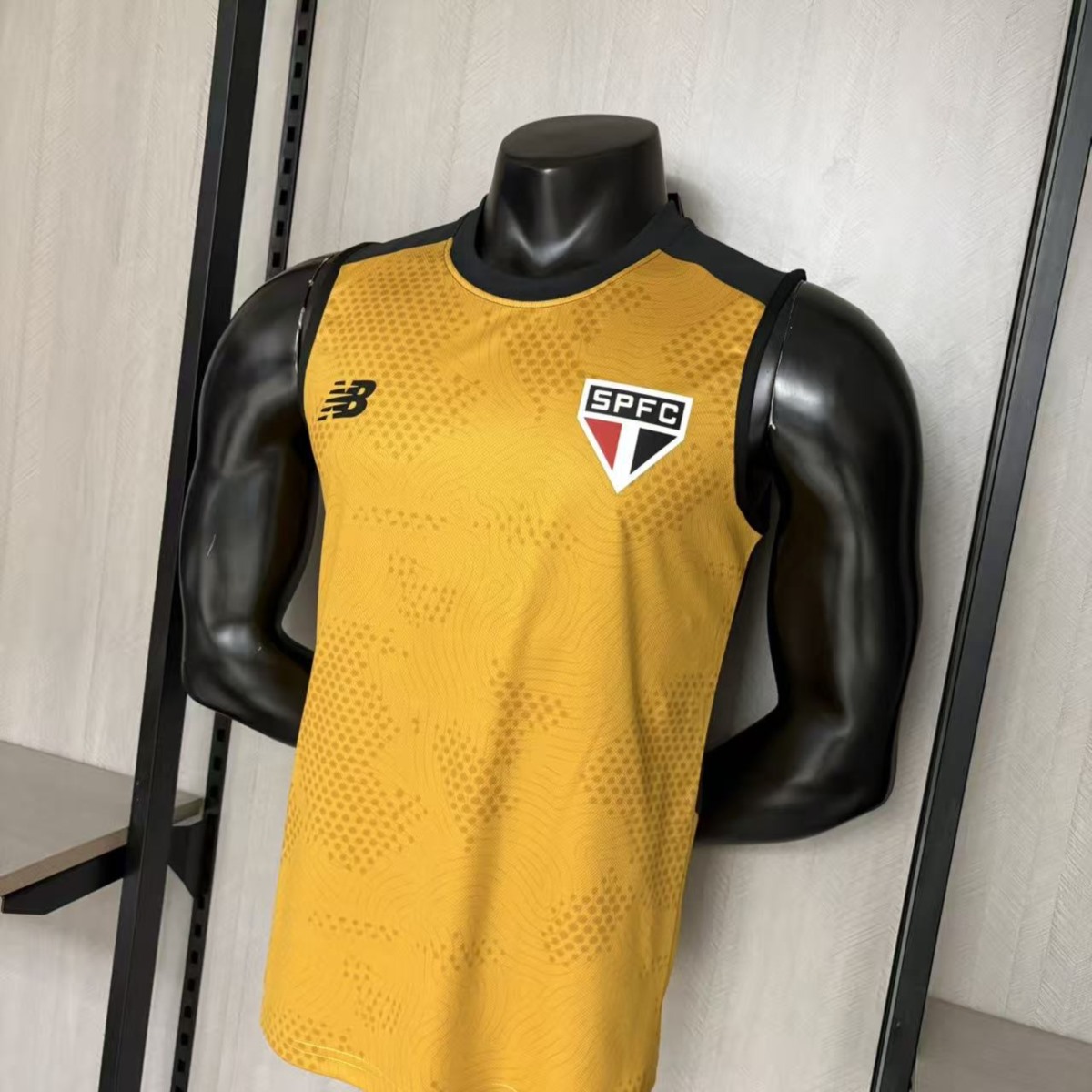2026/27 Sao Paulo Training Yellow Vest Fan Version