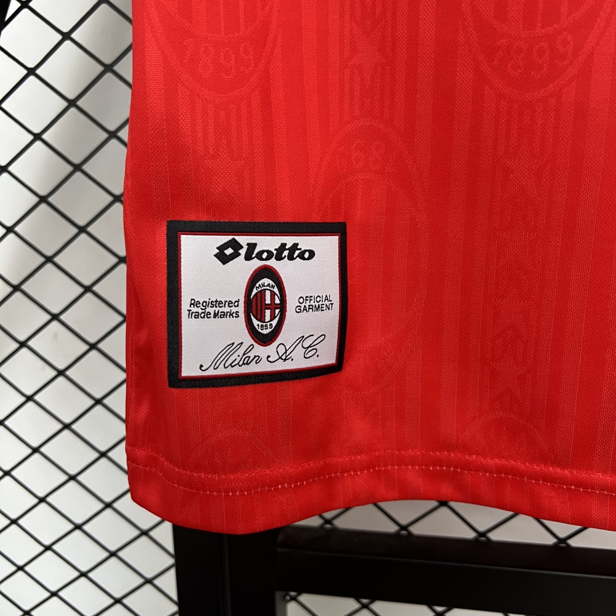 Retro AC Milan 98/99 Red jersey Fan Version