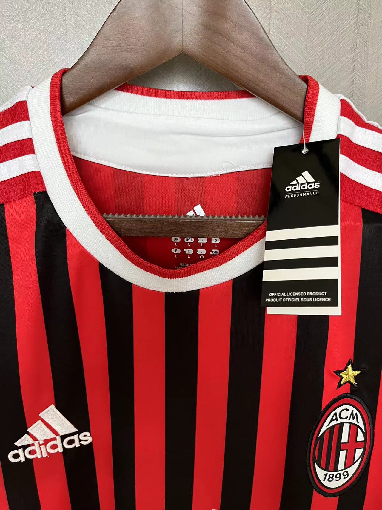 Retro AC Milan 11/12 Home jersey Fan Version