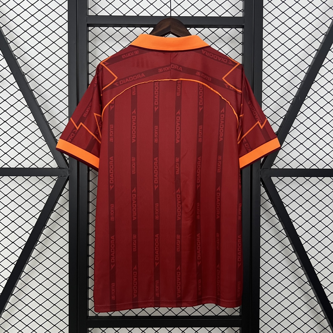 Retro Roma 99/00 Home jersey Fan Version